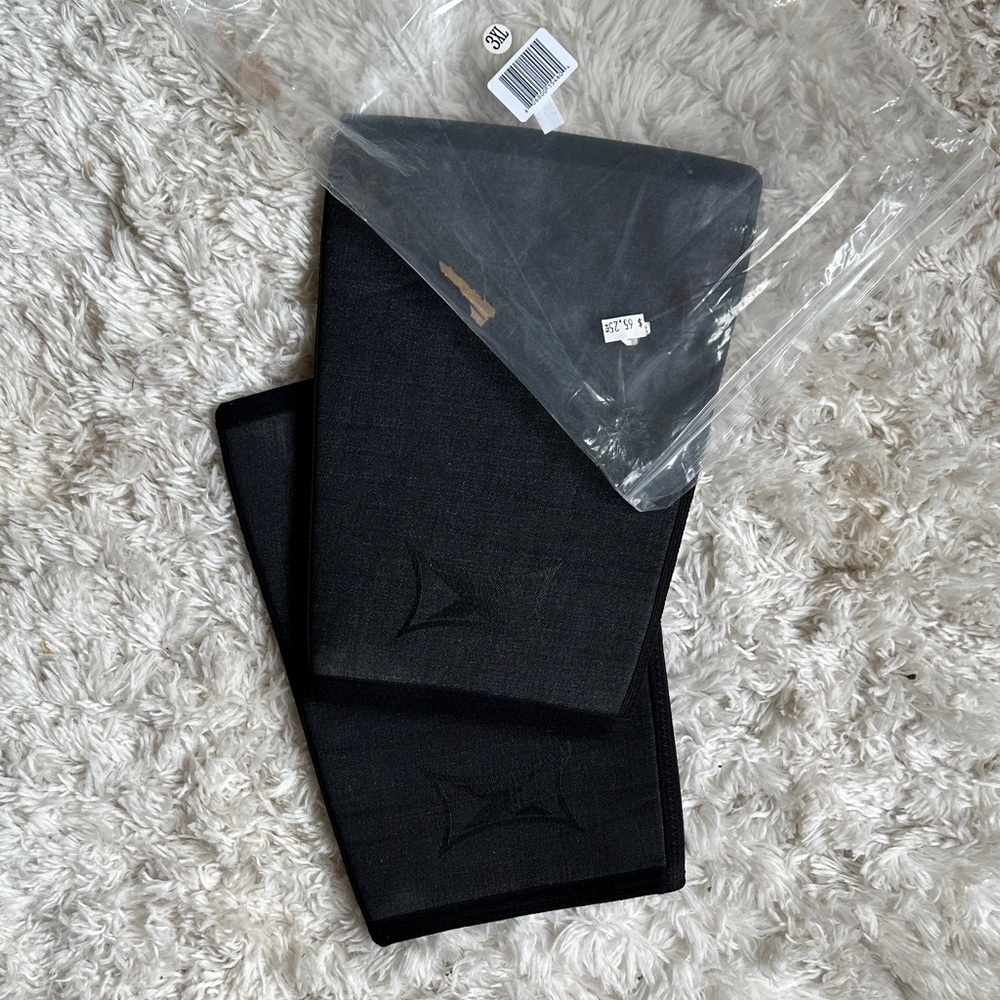 Mark Bell Knee Sleeves New​